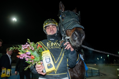 Marc Elias tillsammans med Gareth Boko efter skrällen i Kalmar. Foto: Mikael Rosenquist, TR Bild Foto av Mikael Rosenquist, TR Bild